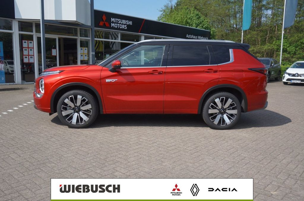 Mitsubishi Plug-in Hybrid Outlander 2025