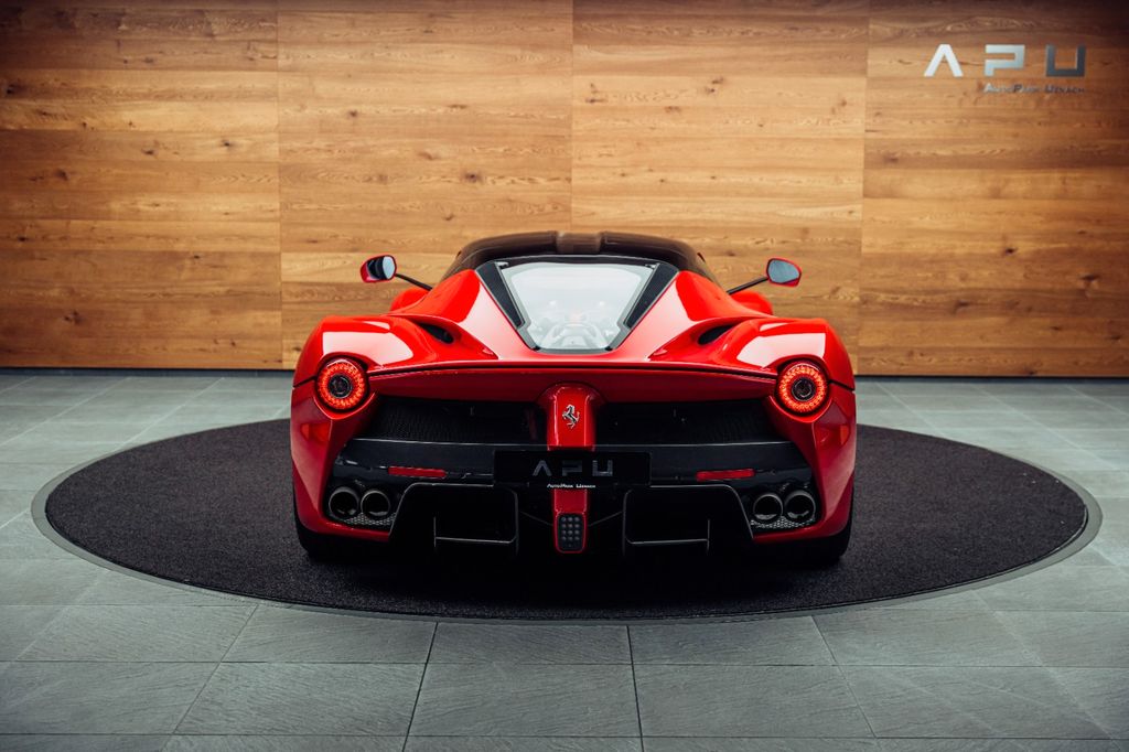 Ferrari LaFerrari 2014