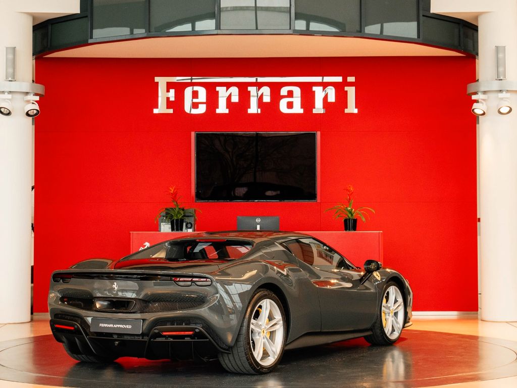 Ferrari 296 GTB 2024