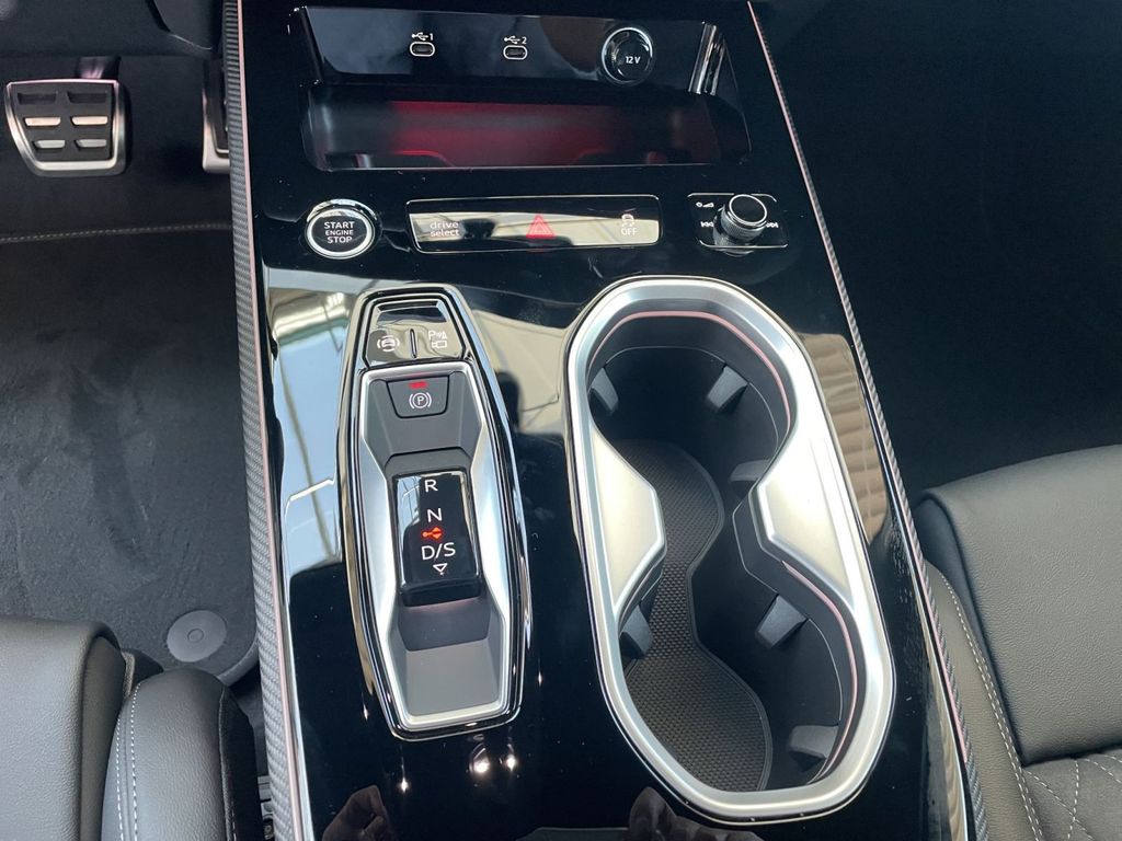 Audi A6 2025