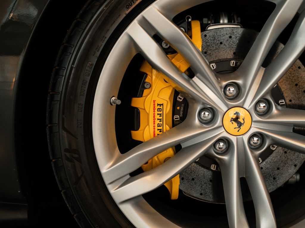 Ferrari 296 GTB 2024