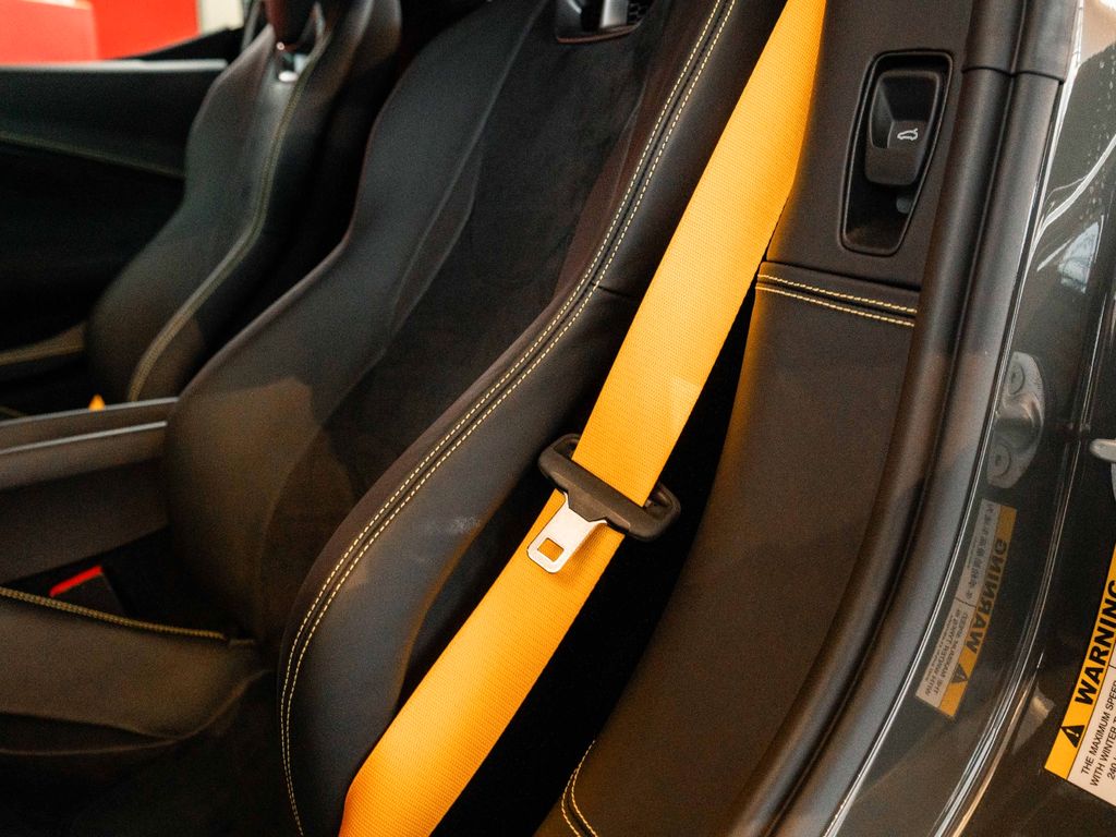 Ferrari 296 GTB 2024