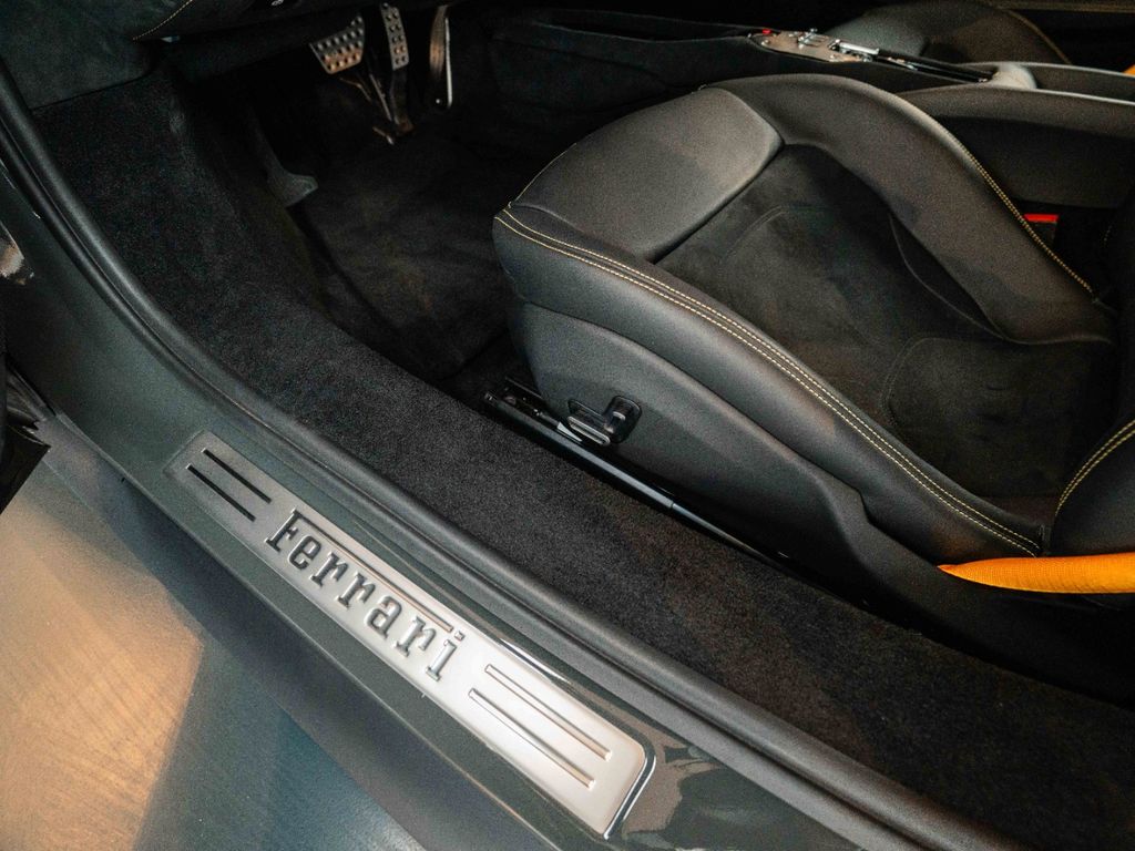 Ferrari 296 GTB 2024