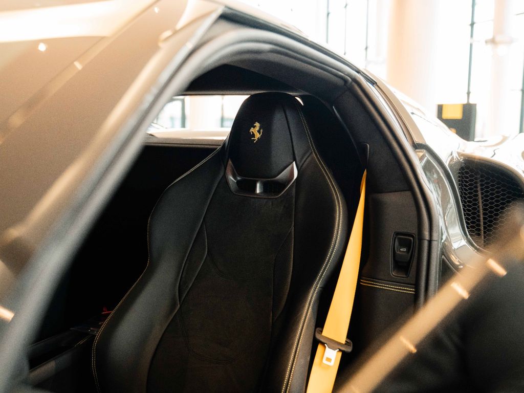 Ferrari 296 GTB 2024