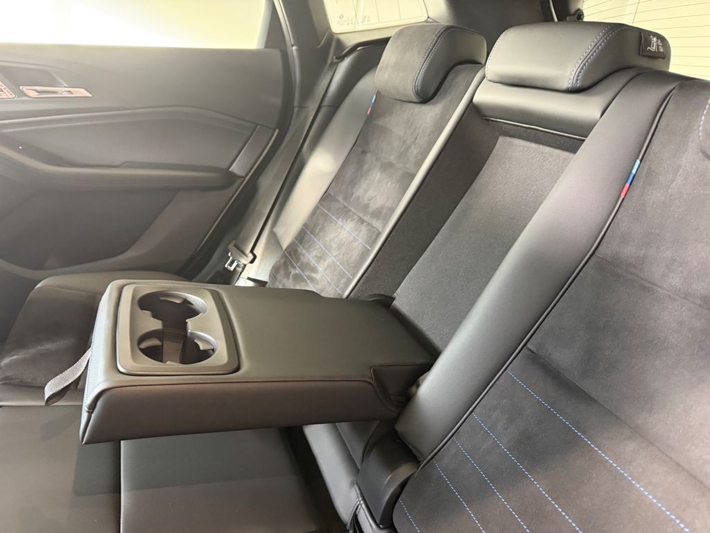 BMW 220 2024