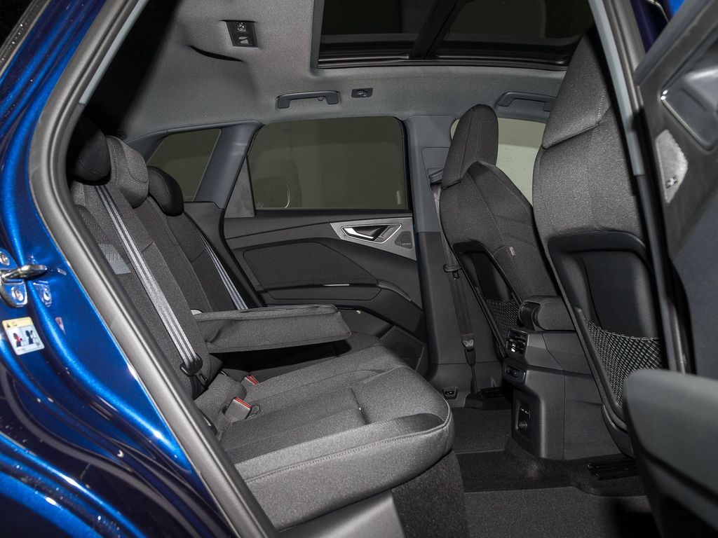 Audi Q4 e-tron 2025