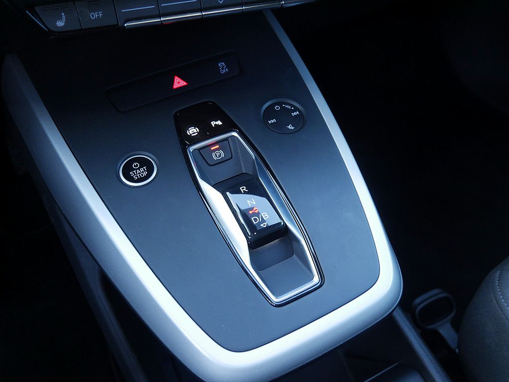 Audi Q4 e-tron 2023