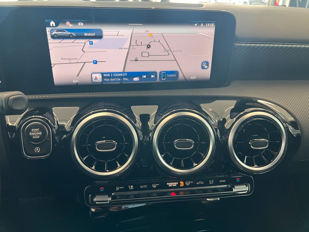 Mercedes-Benz A 180 2024