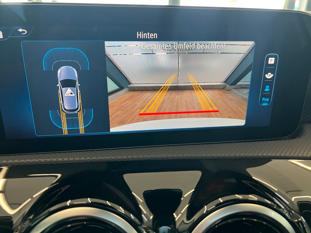 Mercedes-Benz A 180 2024