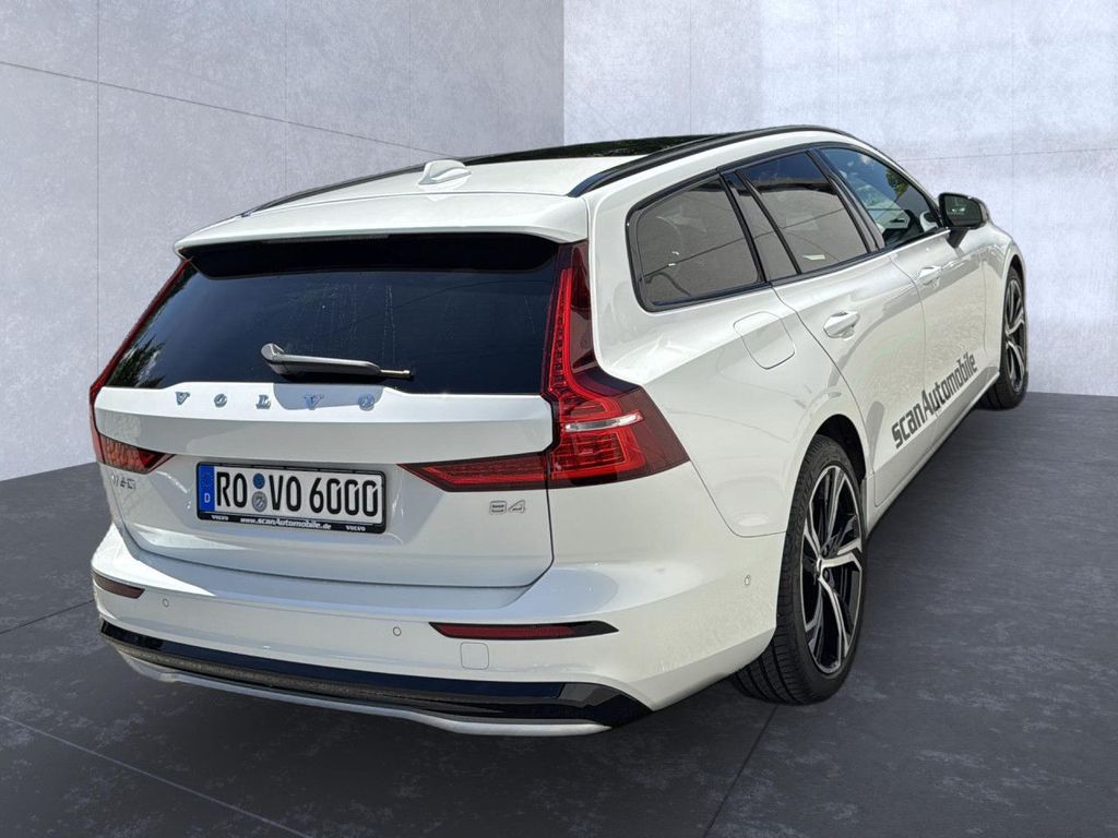 Volvo V60 2023