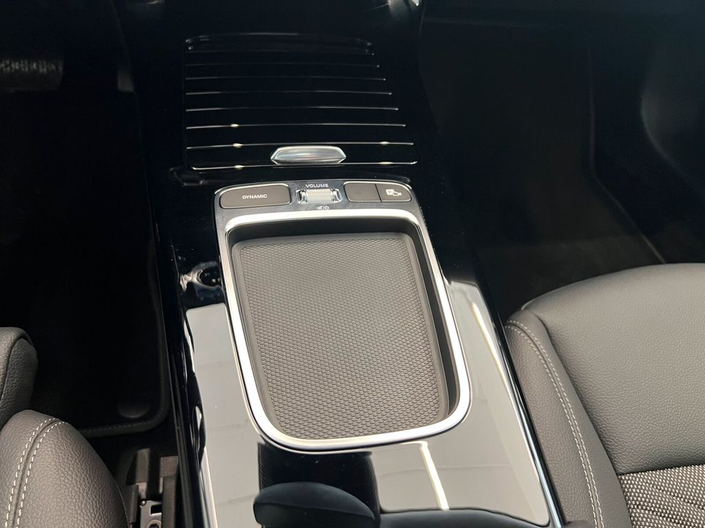 Mercedes-Benz A 180 2024