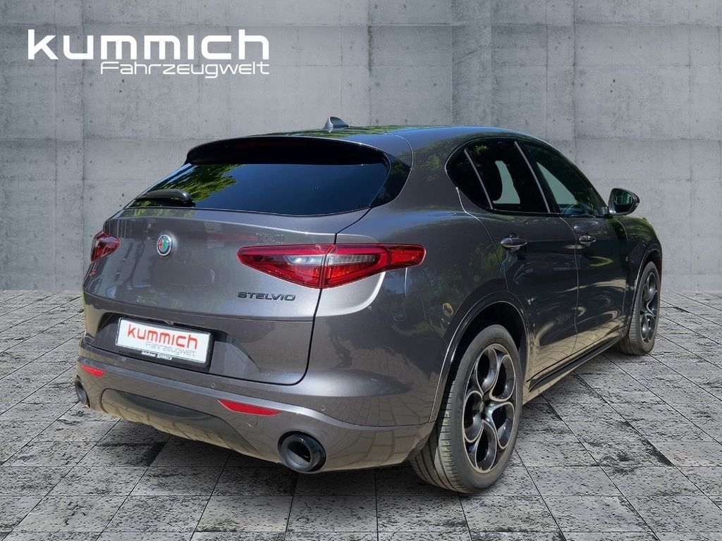 Alfa Romeo Stelvio 2021