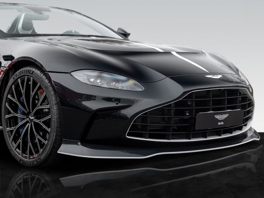 Aston Martin V12 Vantage 2023