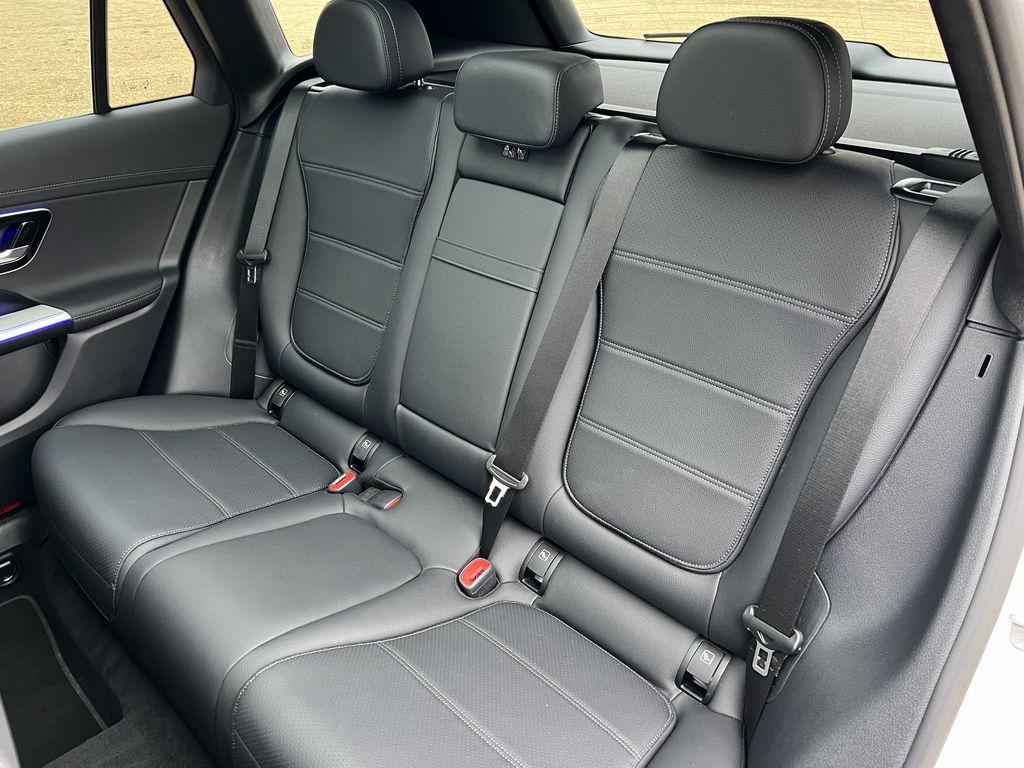 Mercedes-Benz GLC 300 2024