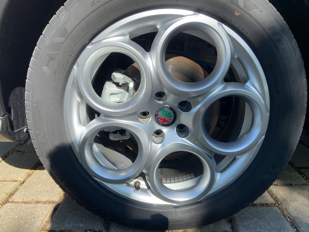 Alfa Romeo Tonale 2025