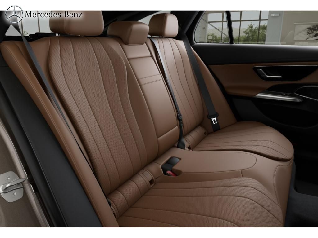 Mercedes-Benz E 300 2025