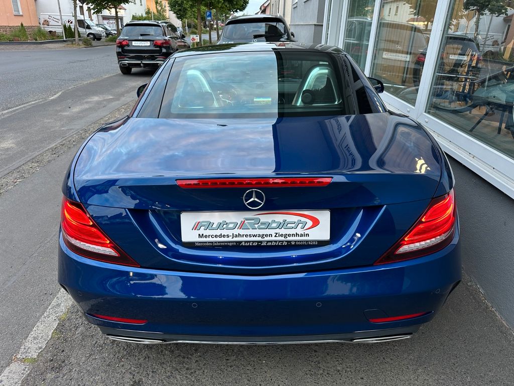Mercedes-Benz SLC 300 2017
