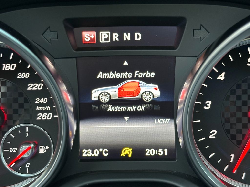 Mercedes-Benz SLC 300 2017