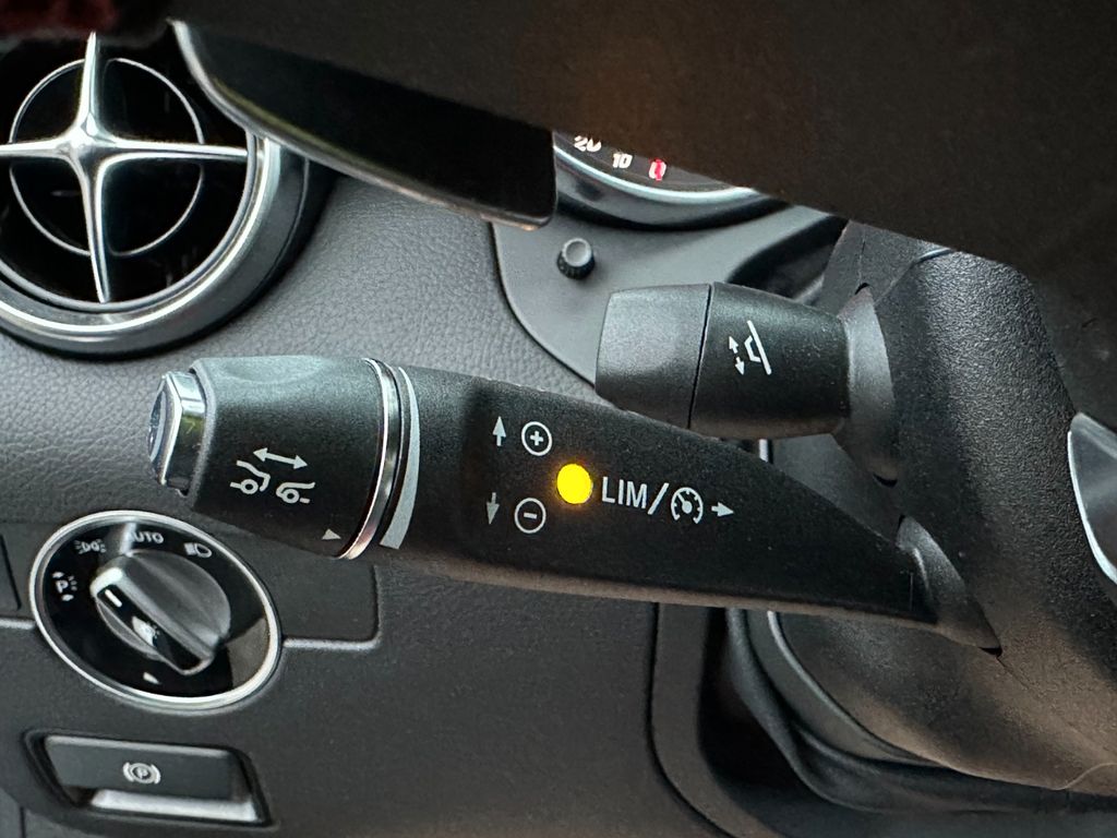 Mercedes-Benz SLC 300 2017