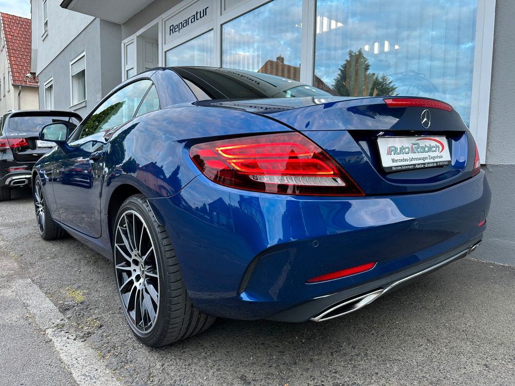 Mercedes-Benz SLC 300 2017
