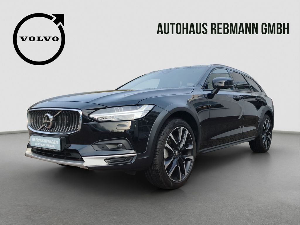 Volvo V90 Cross Country 2024