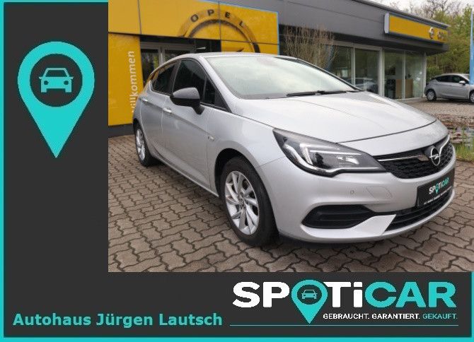 Opel Astra 2021