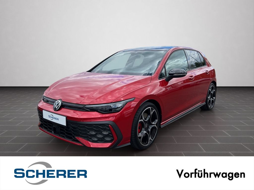Volkswagen Golf 2025
