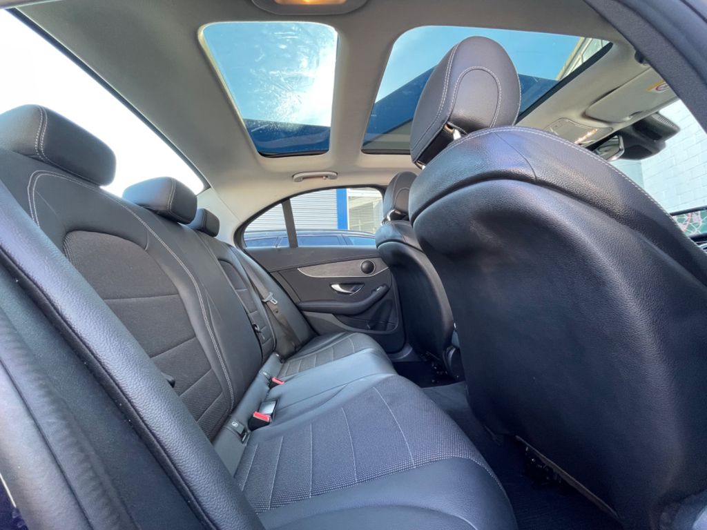 Mercedes-Benz C 300 2021