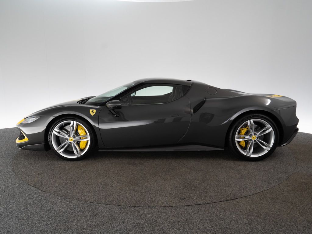 Ferrari 296 GTB 2024