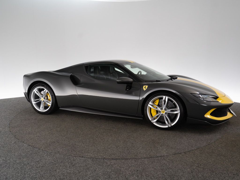 Ferrari 296 GTB 2024