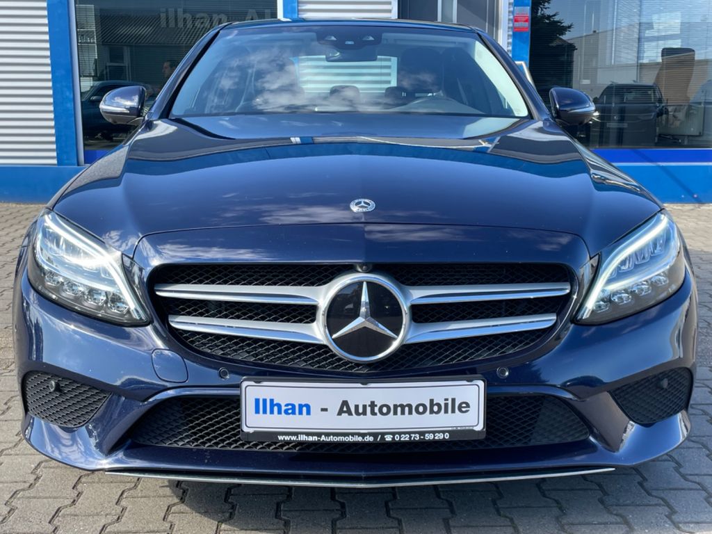Mercedes-Benz C 300 2021