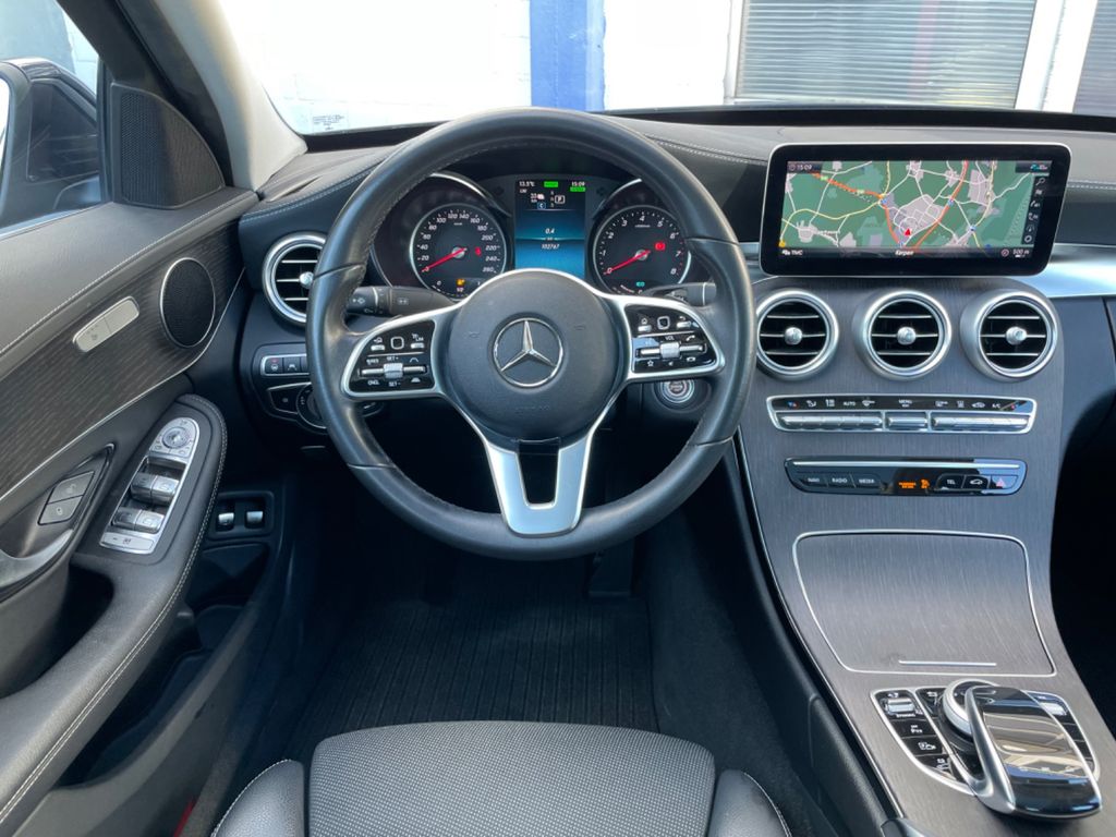 Mercedes-Benz C 300 2021