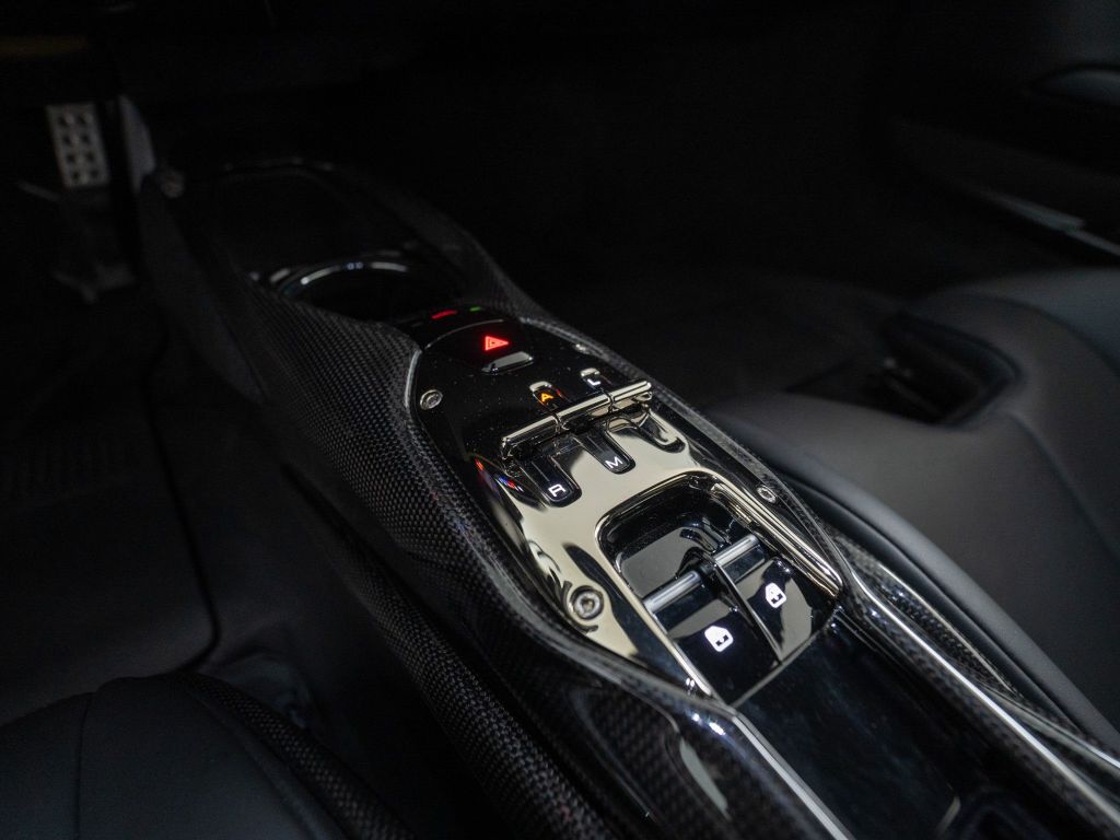 Ferrari 296 GTB 2024