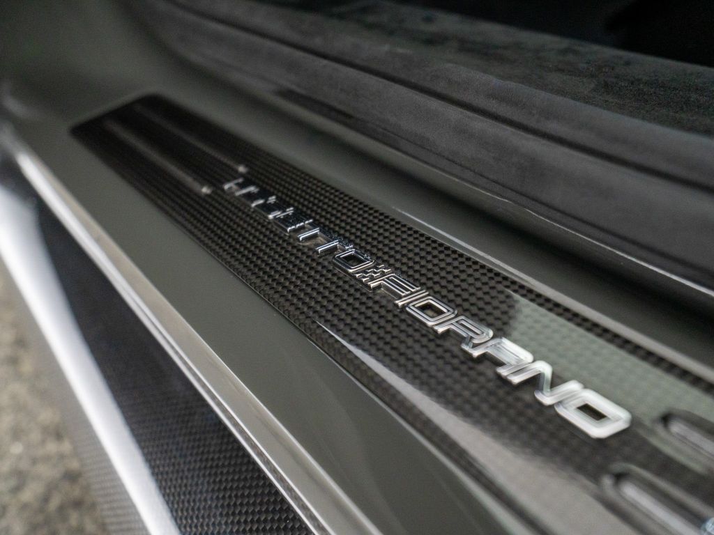 Ferrari 296 GTB 2024