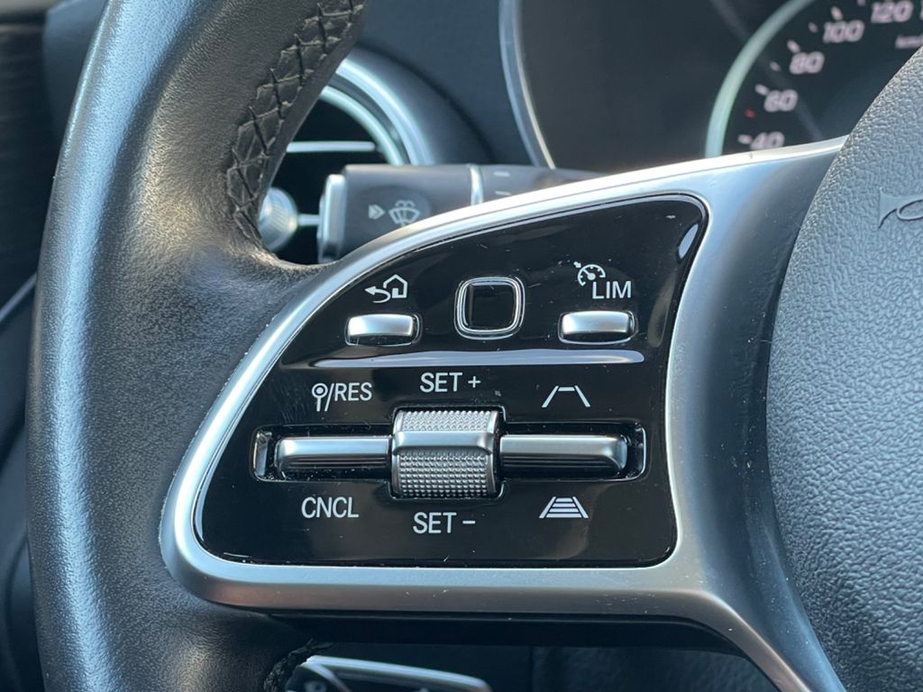 Mercedes-Benz C 300 2021