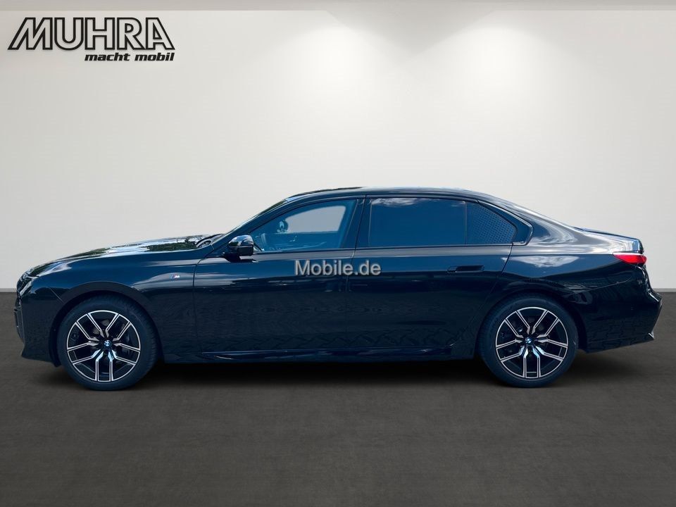 BMW 740 2024