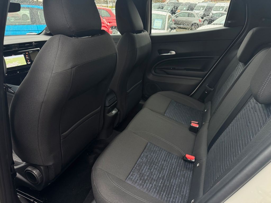 Alfa Romeo Junior 2025