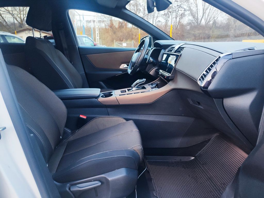 DS Automobiles DS7 (Crossback) 2022