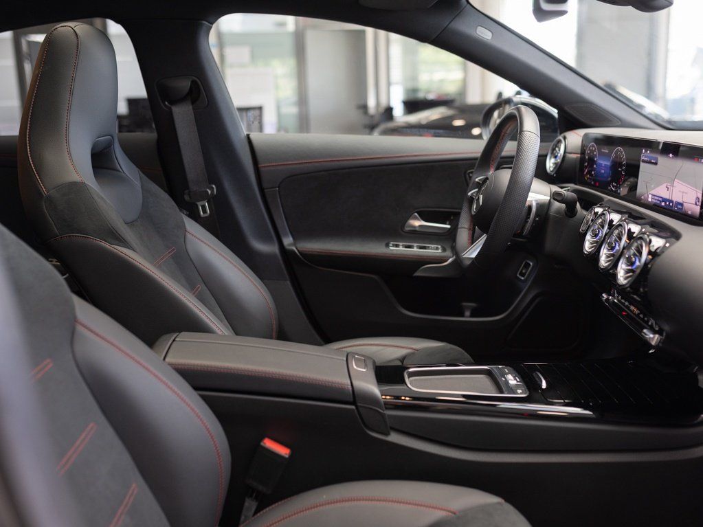 Mercedes-Benz CLA 250 2023