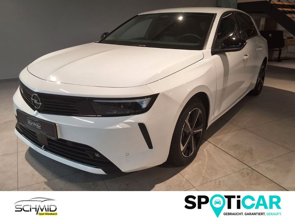 Opel Astra 2024