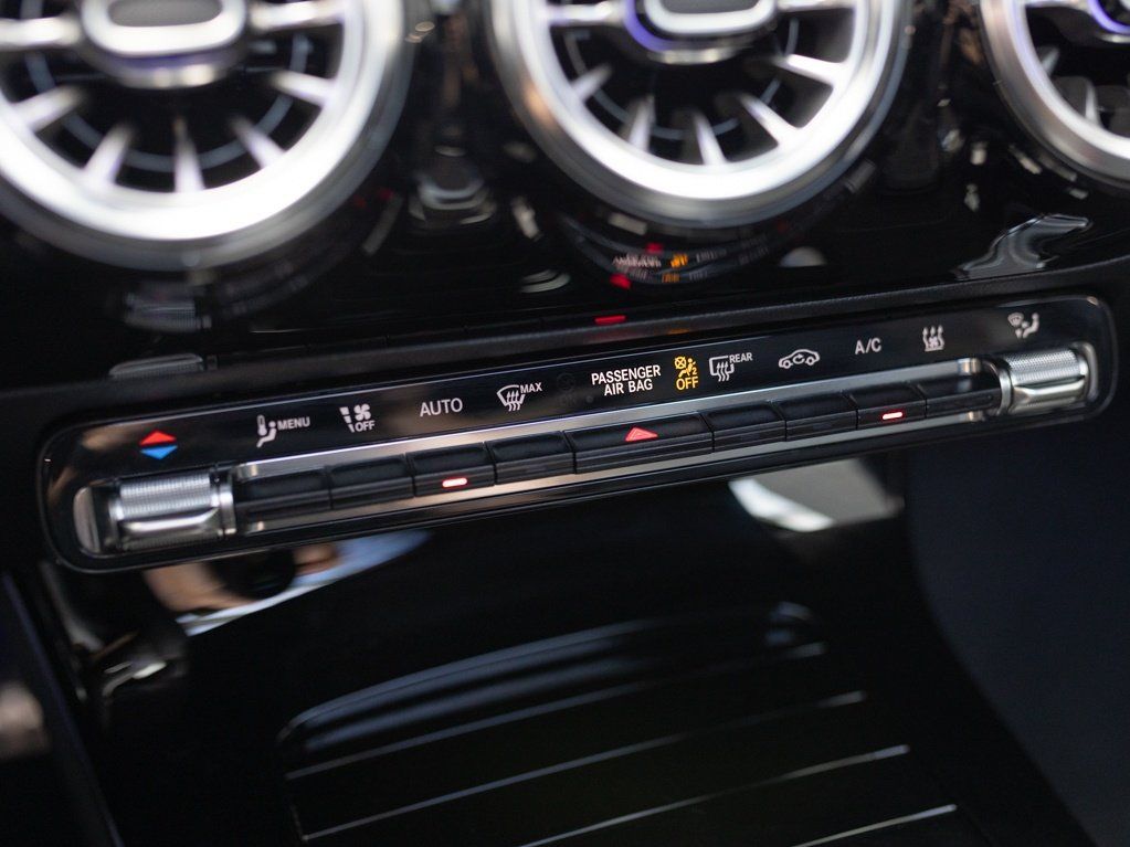 Mercedes-Benz CLA 250 2023