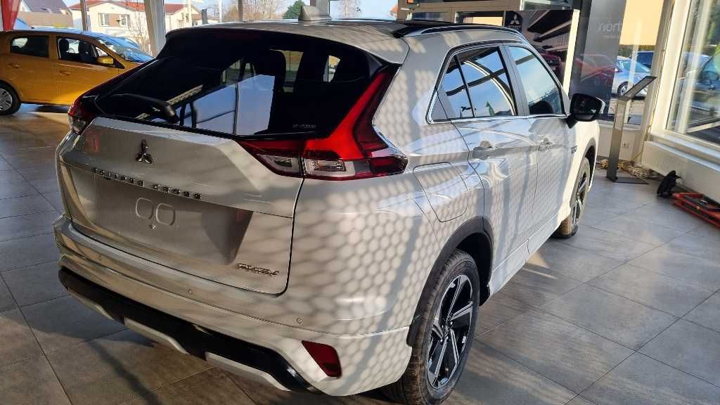 Mitsubishi Eclipse Cross 2024