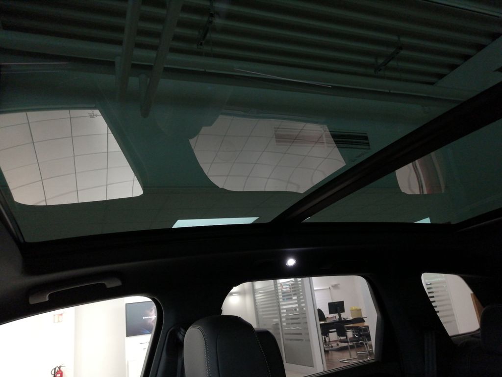 Volkswagen Touareg 2025