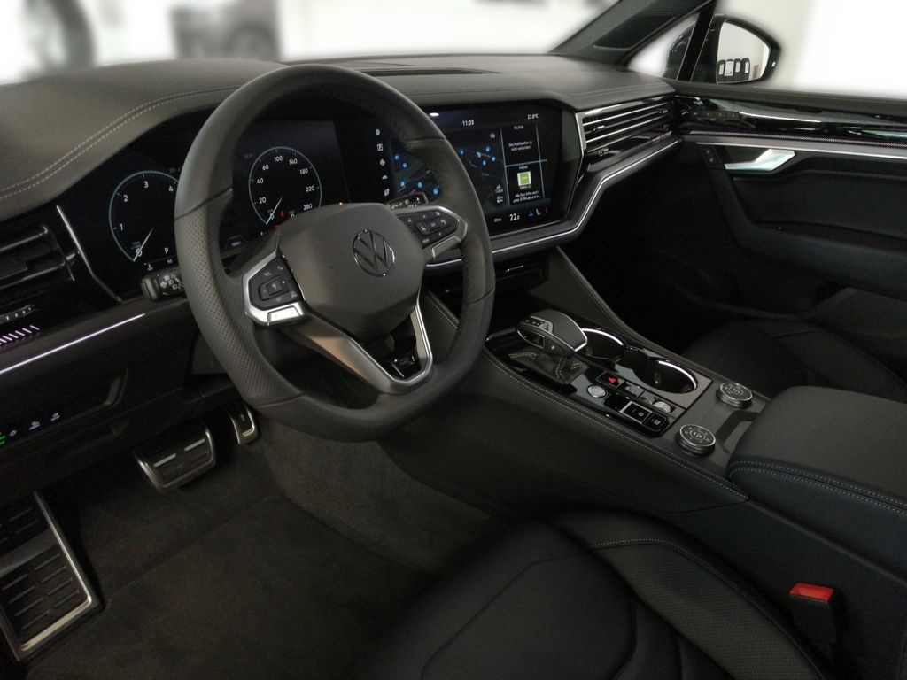 Volkswagen Touareg 2025