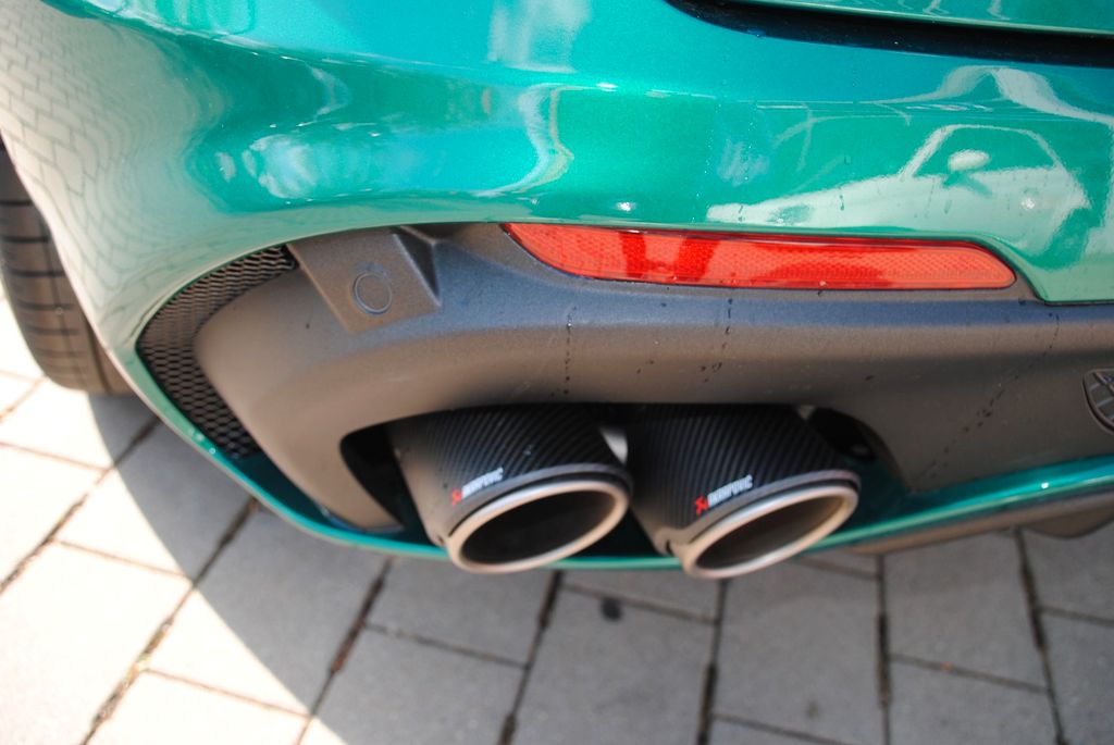 Alfa Romeo Stelvio 2025