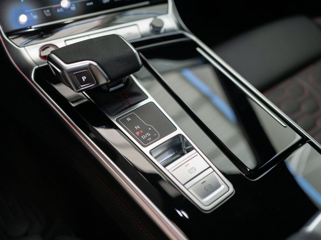 Audi RS6 2024