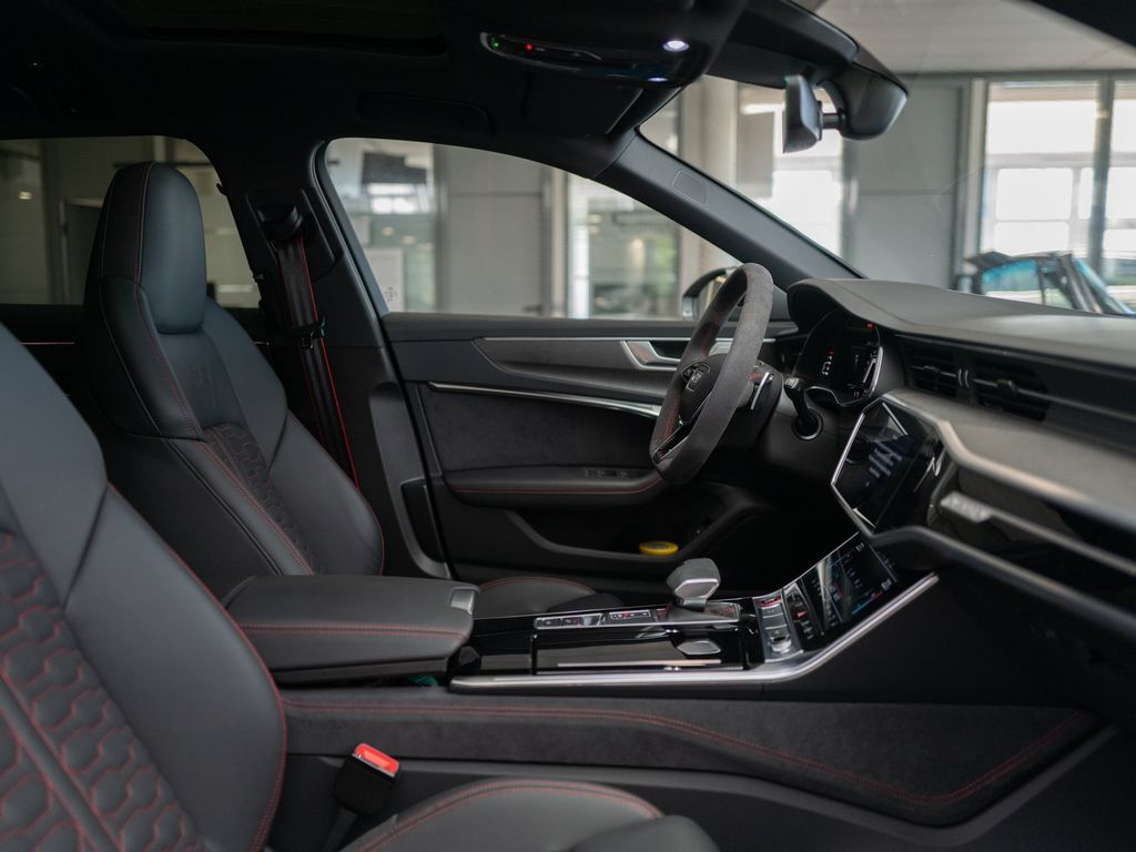 Audi RS6 2024