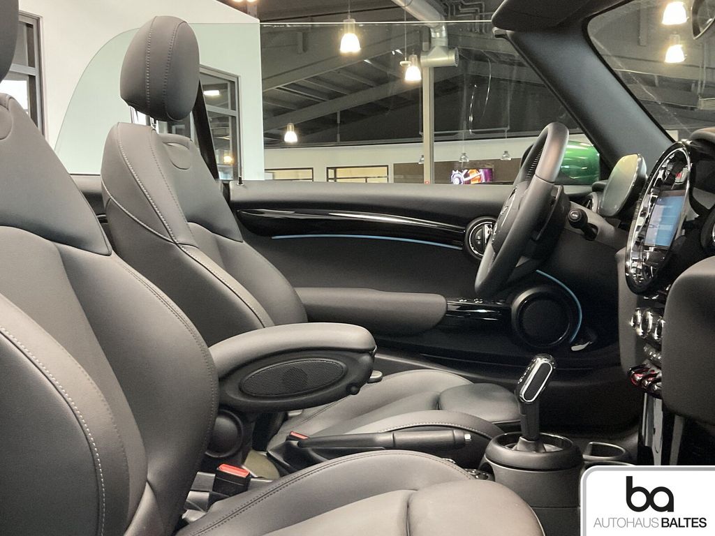 MINI Cooper S Cabrio 2023