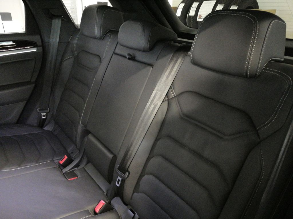 Volkswagen Touareg 2025