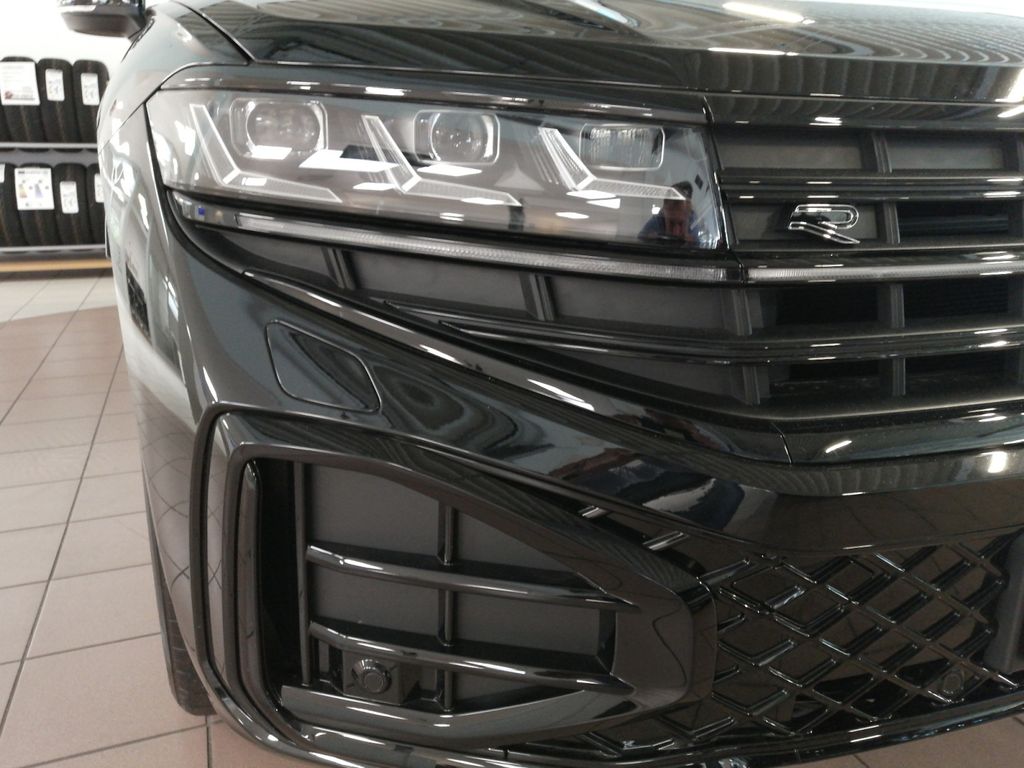 Volkswagen Touareg 2025